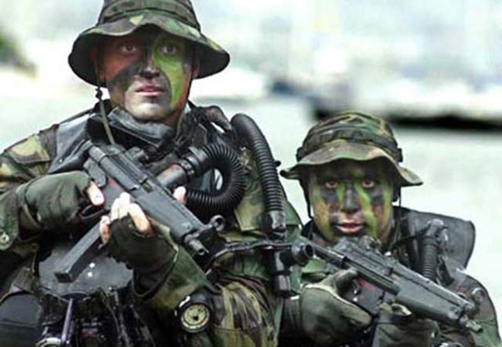 Ảnh: Súng Heckler&Koch MP5 - Khẩu tiểu liên huyền thoại của người Đức - Ảnh 3. Ảnh: Súng Heckler&Koch MP5 - Khẩu tiểu liên huyền thoại của người Đức - Ảnh 3.