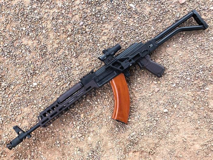 Ốp nòng GKR dùng cho súng tiểu liên AK có gì đặc biệt? - Ảnh 5. Ốp nòng GKR dùng cho súng tiểu liên AK có gì đặc biệt? - Ảnh 5.