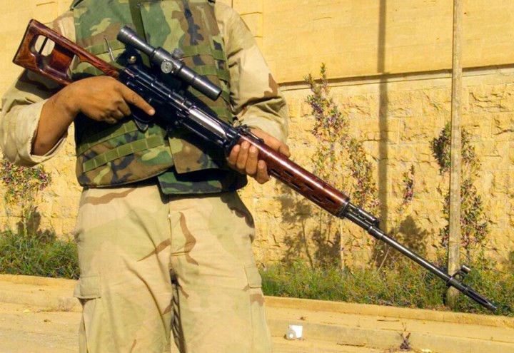 Sức mạnh súng trường bắn tỉa huyền thoại Dragunov SVD của Nga - Ảnh 4. Sức mạnh súng trường bắn tỉa huyền thoại Dragunov SVD của Nga - Ảnh 4.