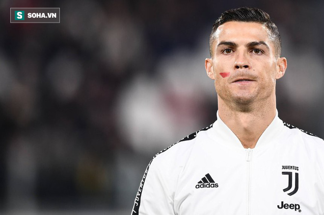 Bôi trơn bằng nước bọt - chứng cứ mới đưa Ronaldo đến gần vành móng ngựa hơn - Ảnh 9.