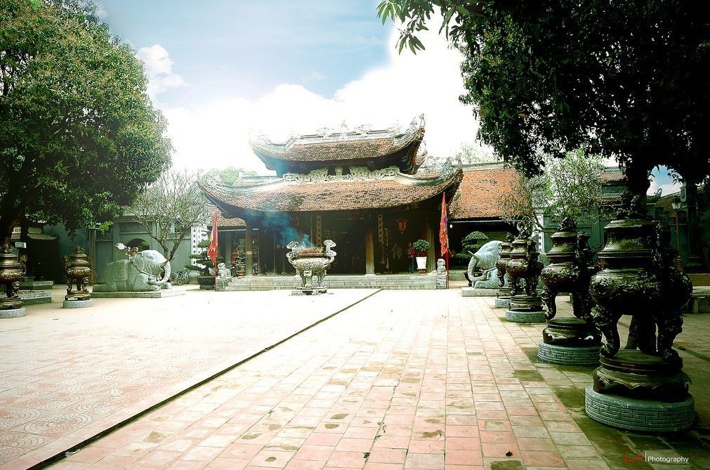 Lý Thái Tông tự tay cầm cày, làm gương cho thiên hạ noi theo - Ảnh 1. Lý Thái Tông tự tay cầm cày, làm gương cho thiên hạ noi theo - Ảnh 1.