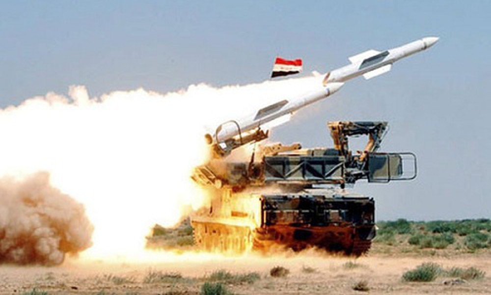 Tên lửa S-300 Syria ra trận ở miền Đông: Sát thủ đến, sẽ bất ngờ đánh úp Mỹ-liên quân? - Ảnh 1. Tên lửa S-300 Syria ra trận ở miền Đông: Sát thủ đến, sẽ bất ngờ đánh úp Mỹ-liên quân? - Ảnh 1.