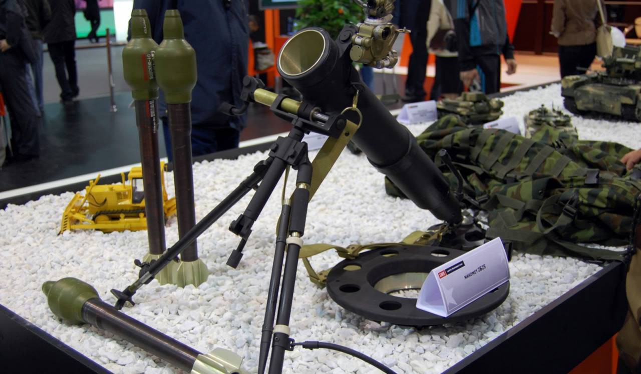 Hé lộ bí mật của súng cối im lặng 2B25 Gall: Âm thanh còn nhỏ hơn súng AK lắp giảm thanh - Ảnh 3. Hé lộ bí mật của súng cối im lặng 2B25 Gall: Âm thanh còn nhỏ hơn súng AK lắp giảm thanh - Ảnh 3.