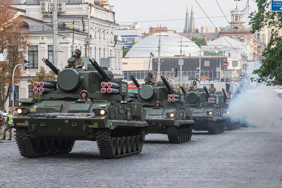 Tung Ka-52 tấn công tên lửa S-300 Ukraine: Nước cờ sai lầm và tai hại của Nga? - Ảnh 2. Tung Ka-52 tấn công tên lửa S-300 Ukraine: Nước cờ sai lầm và tai hại của Nga? - Ảnh 2.