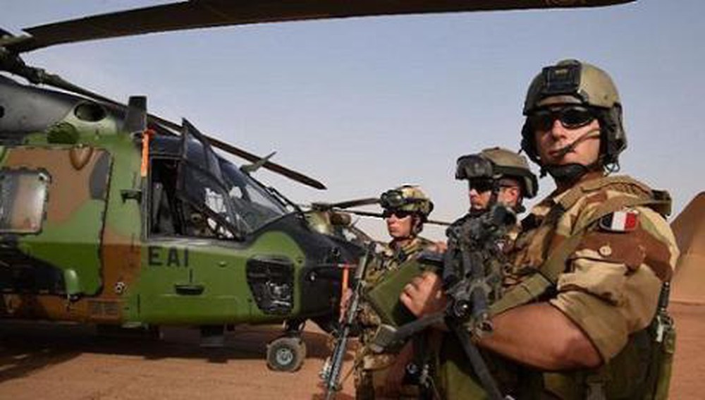 Pháp - Tay chơi gà mờ đi nước cờ lạ nhưng liều lĩnh ở Syria? - Ảnh 4. Pháp - Tay chơi gà mờ đi nước cờ lạ nhưng liều lĩnh ở Syria? - Ảnh 4.