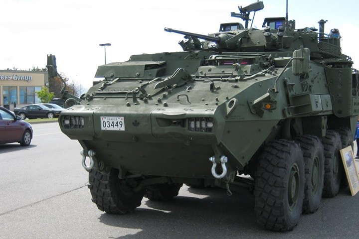Cận cảnh xe thiết giáp chở quân LAV 6.0 được bảo vệ cực tốt của Canada - Ảnh 3. Cận cảnh xe thiết giáp chở quân LAV 6.0 được bảo vệ cực tốt của Canada - Ảnh 3.