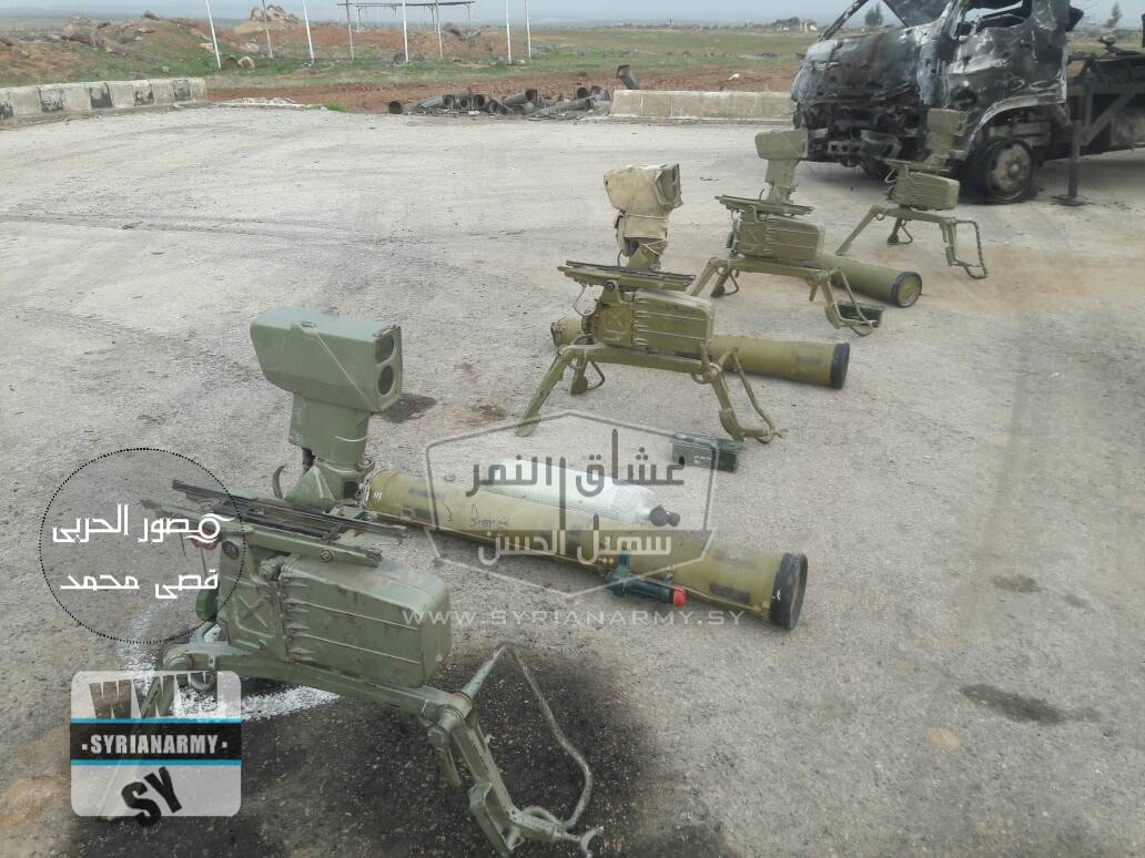 Quân đội Syria thu giữ lượng vũ khí sát thủ khổng lồ của IS: Nga, Mỹ đủ cả - Ảnh 2. Quân đội Syria thu giữ lượng vũ khí sát thủ khổng lồ của IS: Nga, Mỹ đủ cả - Ảnh 2.