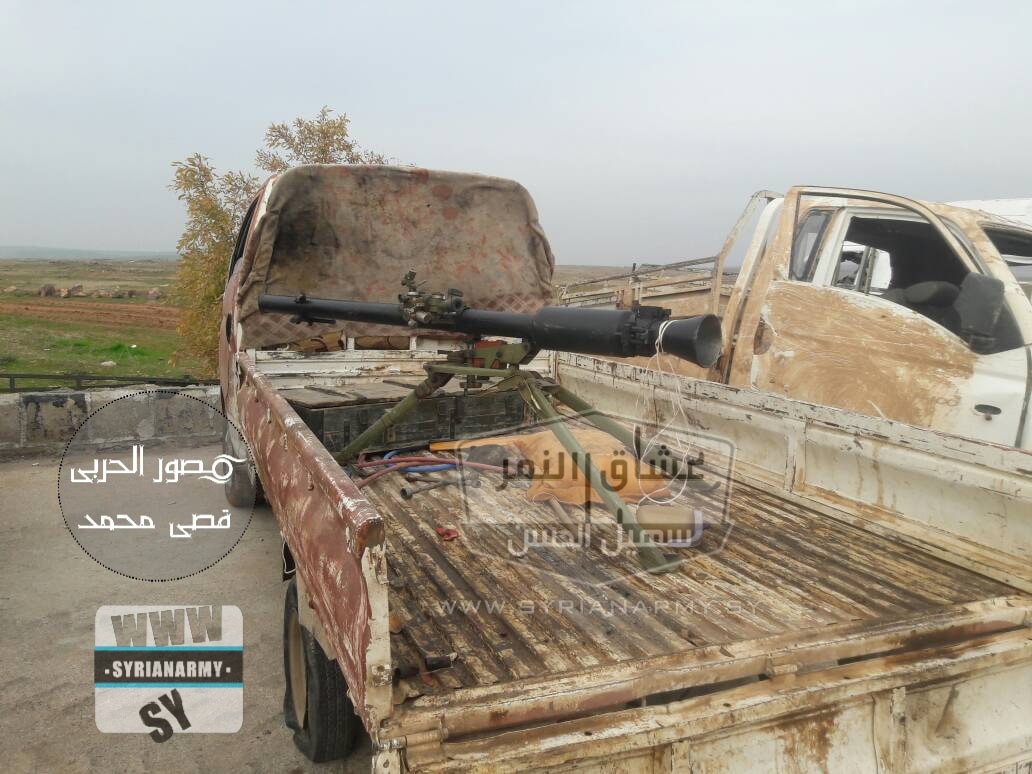 Quân đội Syria thu giữ lượng vũ khí sát thủ khổng lồ của IS: Nga, Mỹ đủ cả - Ảnh 9. Quân đội Syria thu giữ lượng vũ khí sát thủ khổng lồ của IS: Nga, Mỹ đủ cả - Ảnh 9.