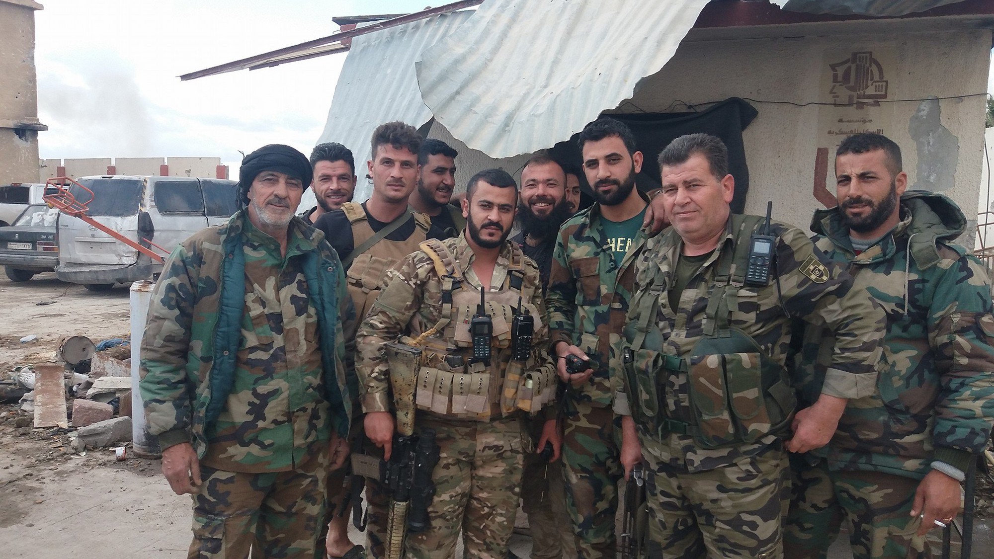 Vũ khí bí mật nào của Đặc nhiệm Tiger, Syria khiến IS và phiến quân sợ hãi khi đối mặt? - Ảnh 1. Vũ khí bí mật nào của Đặc nhiệm Tiger, Syria khiến IS và phiến quân sợ hãi khi đối mặt? - Ảnh 1.