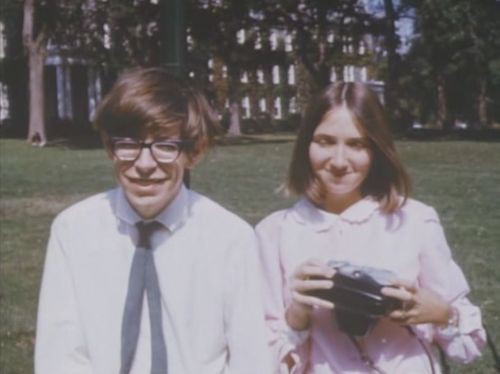 Những bức ảnh ít người biết tới về thời trẻ của giáo sư thiên tài Stephen Hawking - 11