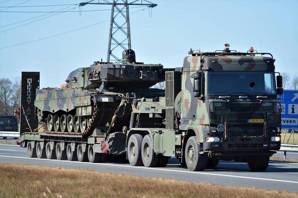 Phần Lan trúng lớn khi mua được lô xe tăng Leopard 2A6 với giá siêu rẻ - Ảnh 2. Phần Lan trúng lớn khi mua được lô xe tăng Leopard 2A6 với giá siêu rẻ - Ảnh 2.