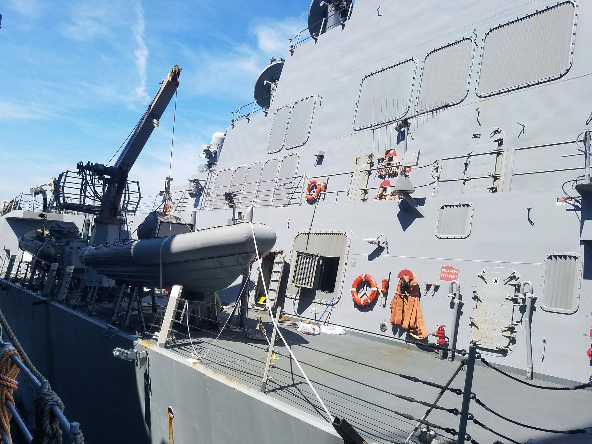 Mục kích dàn vũ khí biểu tượng cho sức mạnh Mỹ trên tàu khu trục USS Wayne E. Meyer - Ảnh 1. Mục kích dàn vũ khí biểu tượng cho sức mạnh Mỹ trên tàu khu trục USS Wayne E. Meyer - Ảnh 1.