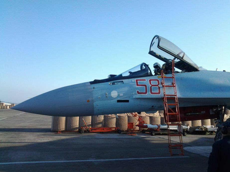 Hệ thống tên lửa phòng không Tor M2 của Nga lần đầu lộ diện tại Syria - Ảnh 4. Hệ thống tên lửa phòng không Tor M2 của Nga lần đầu lộ diện tại Syria - Ảnh 4.