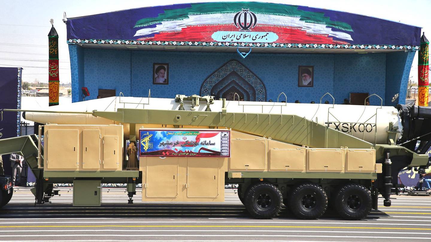 Nóng bỏng cuộc chiến sinh tử Israel-Iran: Nếu xung đột, hai bên sẽ nã tên lửa tới tấp? - Ảnh 1. Nóng bỏng cuộc chiến sinh tử Israel-Iran: Nếu xung đột, hai bên sẽ nã tên lửa tới tấp? - Ảnh 1.