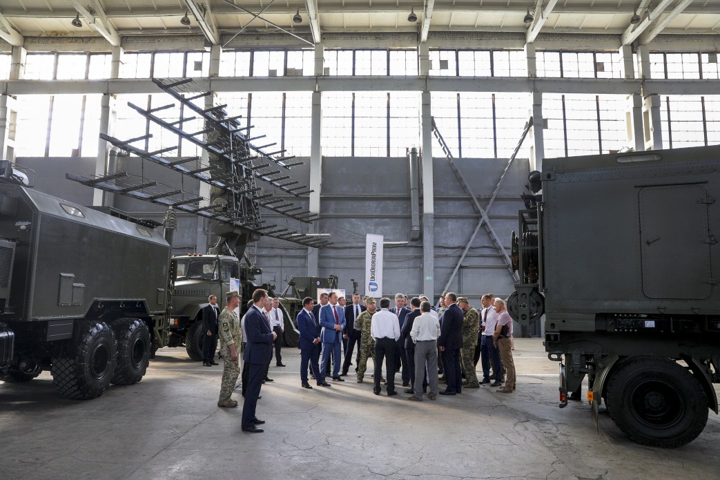 Công ty Ukraine từng chế tạo khí tài cho Việt Nam bàn giao sản phẩm mới cho 3 đơn vị - Ảnh 5. Công ty Ukraine từng chế tạo khí tài cho Việt Nam bàn giao sản phẩm mới cho 3 đơn vị - Ảnh 5.