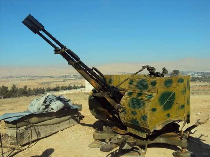 Daraa nóng rẫy: QĐ Syria lập mạng phòng không dày đặc chờ đánh máy bay Mỹ-Israel - Ảnh 5. Daraa nóng rẫy: QĐ Syria lập mạng phòng không dày đặc chờ đánh máy bay Mỹ-Israel - Ảnh 5.