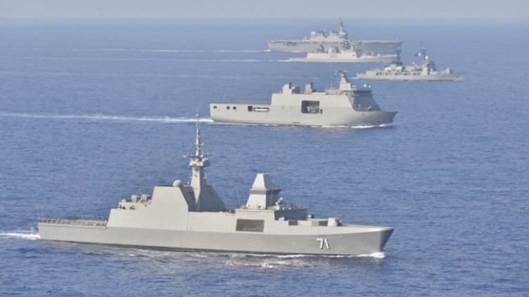 Bị Mỹ loại khỏi tập trận RIMPAC 2018, TQ tung video khoe sức mạnh hải quân: Đe dọa ai? - Ảnh 1. Bị Mỹ loại khỏi tập trận RIMPAC 2018, TQ tung video khoe sức mạnh hải quân: Đe dọa ai? - Ảnh 1.