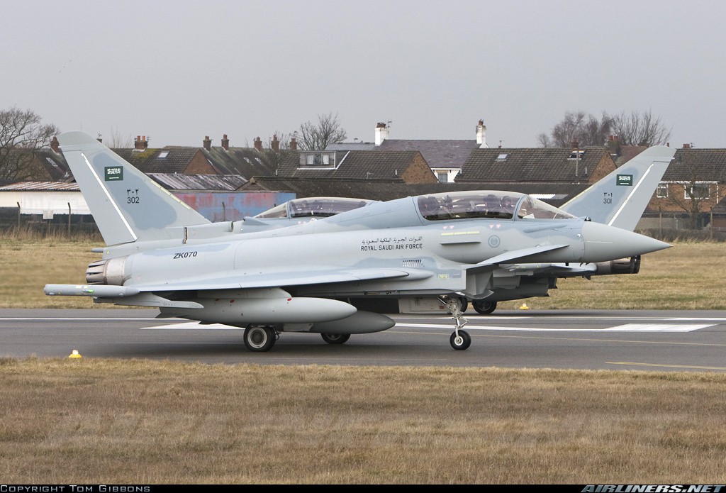 Tranh mua tên lửa S-400 Nga: Saudi Arabia - Qatar bên bờ vực xung đột? - Ảnh 1. Tranh mua tên lửa S-400 Nga: Saudi Arabia - Qatar bên bờ vực xung đột? - Ảnh 1.