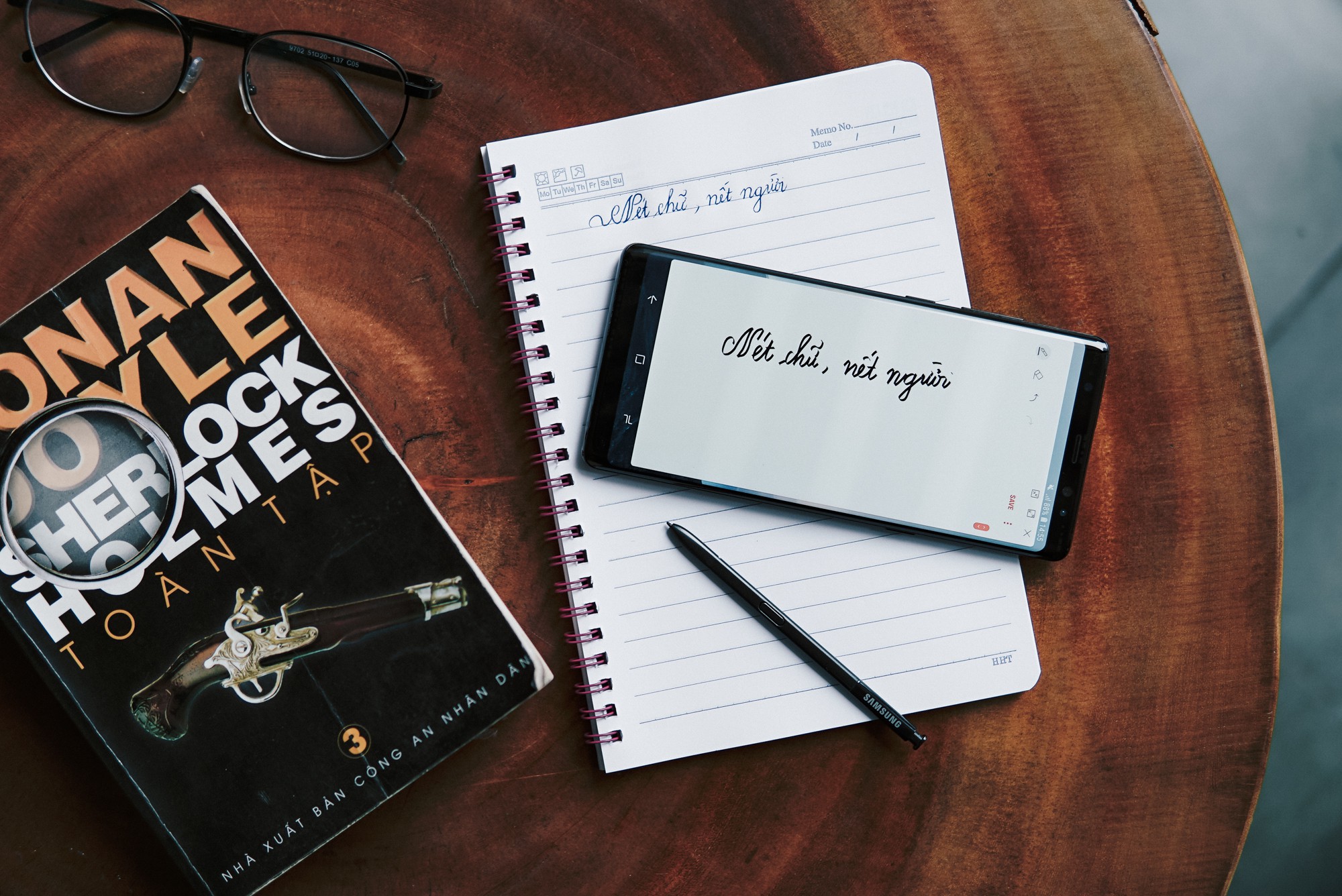 Nét chữ - nết người, điều luôn đúng kể cả trong thời đại smartphone - ảnh 5 Nét chữ - nết người, điều luôn đúng kể cả trong thời đại smartphone - Ảnh 6.