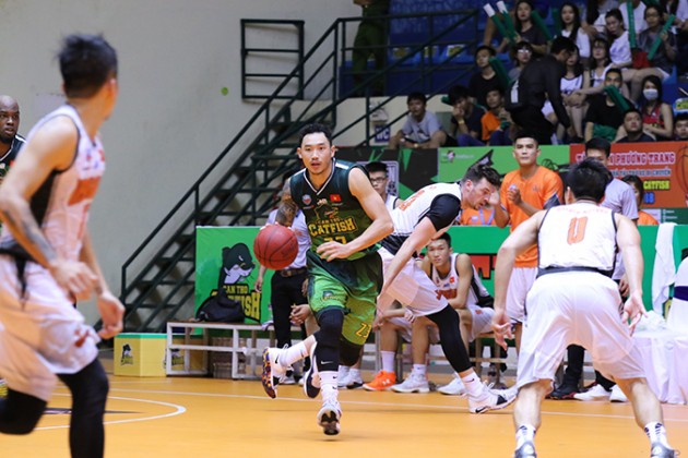 Hanoi Buffaloes vs Cantho Catfish: Sóng gió ở Thủ đô và ngày về của đứa con lưu lạc - Ảnh 8.