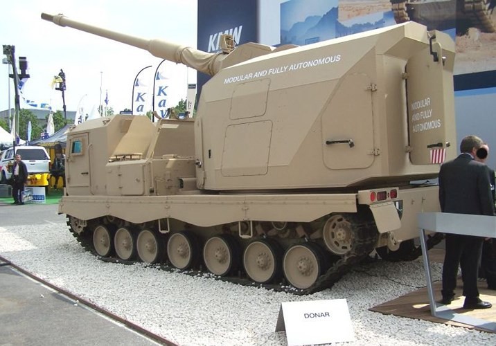 Ảnh: Sức mạnh đáng nể của pháo tự hành DONAR - Ảnh 11. Ảnh: Sức mạnh đáng nể của pháo tự hành DONAR - Ảnh 11.