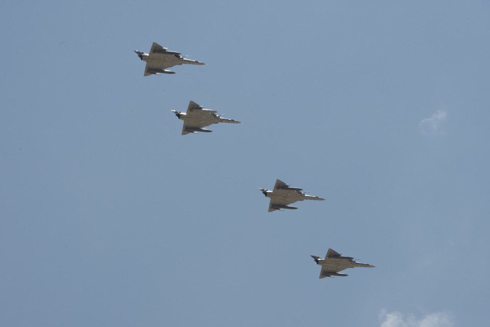 Thị trường tiêm kích secondhand nổi sóng khi Kfir TC.10 Israel thực chiến cùng F-16 Mỹ - Ảnh 2. Thị trường tiêm kích secondhand nổi sóng khi Kfir TC.10 Israel thực chiến cùng F-16 Mỹ - Ảnh 2.