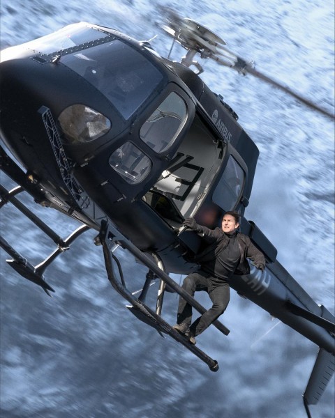 mission-impossible-6-tom-cruise-480x600-15324542057341416969077.jpg