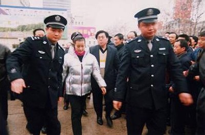 Cuộc sống của Lưu Hiểu Khánh sau 16 năm ra tù vì tội trốn thuế giờ ra sao? - Ảnh 4.