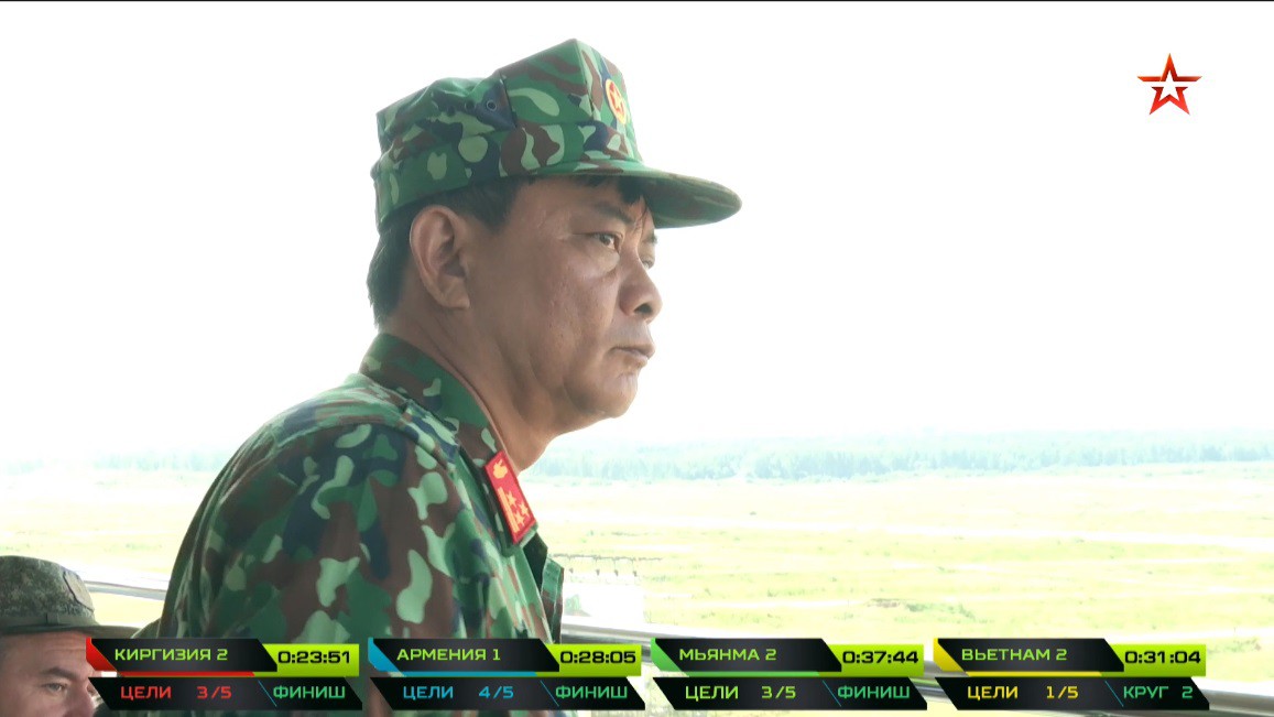 TRỰC TIẾP: Tank Biathlon 2018 - Kíp số 2 VN đấu chưa tốt, các sĩ quan khá lo lắng - Ảnh 24. TRỰC TIẾP: Tank Biathlon 2018 - Kíp số 2 VN đấu chưa tốt, các sĩ quan khá lo lắng - Ảnh 24.