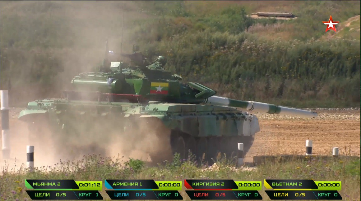 TRỰC TIẾP: Tank Biathlon 2018 - Kíp số 2 VN đấu chưa tốt, các sĩ quan khá lo lắng - Ảnh 6. TRỰC TIẾP: Tank Biathlon 2018 - Kíp số 2 VN đấu chưa tốt, các sĩ quan khá lo lắng - Ảnh 6.