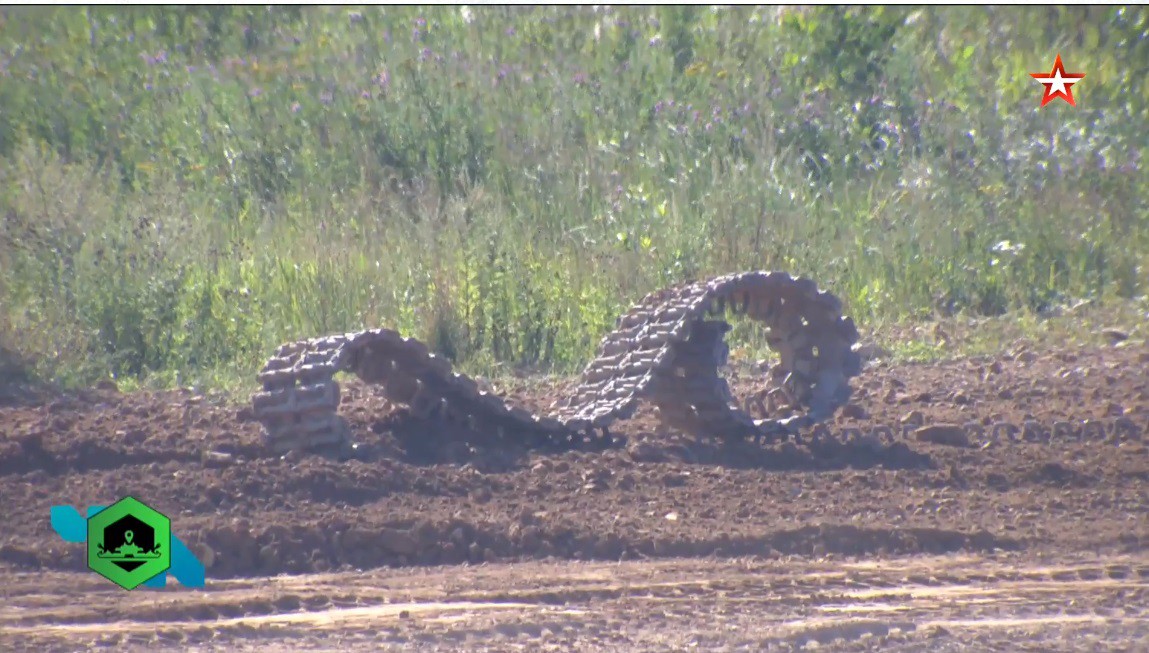 TRỰC TIẾP: Tank Biathlon 2018-Đội Nga 2 bứt phá khủng khiếp, 2 đội Việt Nam gần cuối bảng - Ảnh 26. TRỰC TIẾP: Tank Biathlon 2018-Đội Nga 2 bứt phá khủng khiếp, 2 đội Việt Nam gần cuối bảng - Ảnh 26.