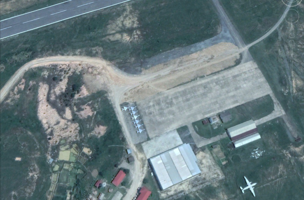 PV Việt Nam bất ngờ: KQ Lào vứt quan tài bay MiG-21, nhận máy bay mới rất hiện đại - Ảnh 2. PV Việt Nam bất ngờ: KQ Lào vứt quan tài bay MiG-21, nhận máy bay mới rất hiện đại - Ảnh 2.