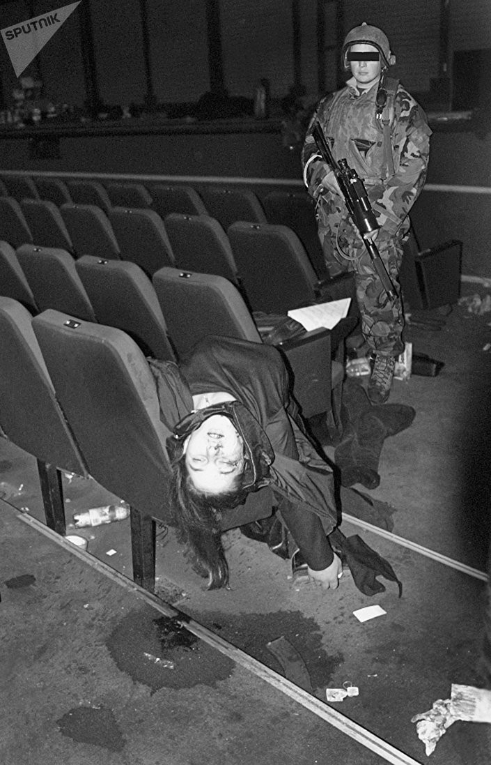 Đặc nhiệm Alfa và vụ bắt cóc con tin chấn động trong lịch sử Nga - Ảnh 4. Đặc nhiệm Alfa và vụ bắt cóc con tin chấn động trong lịch sử Nga - Ảnh 4.