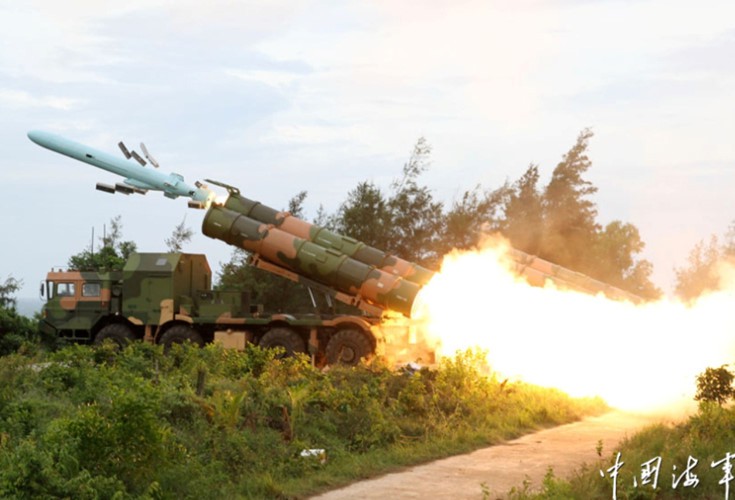 Trung Quốc gây ngạc nhiên khi cho pháo tự hành luyện đòn diệt hạm - Ảnh 2. Trung Quốc gây ngạc nhiên khi cho pháo tự hành luyện đòn diệt hạm - Ảnh 2.