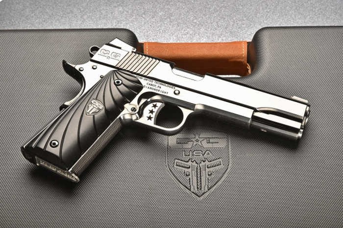 Chiêm ngưỡng cặp súng ngắn M1911 đối xứng gương siêu đẹp, siêu đắt - Ảnh 7. Chiêm ngưỡng cặp súng ngắn M1911 đối xứng gương siêu đẹp, siêu đắt - Ảnh 7.