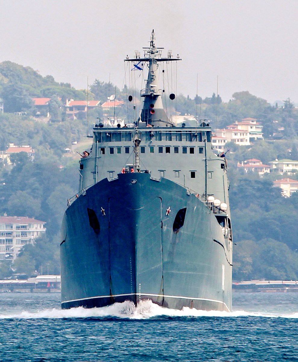 Hải quân Nga dồn dập tiếp viện vũ khí cho Syria: Trận đánh lớn sắp bắt đầu - Ảnh 4. Hải quân Nga dồn dập tiếp viện vũ khí cho Syria: Trận đánh lớn sắp bắt đầu - Ảnh 4.