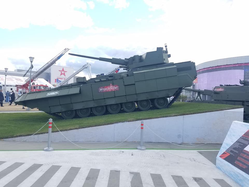 Bản lĩnh Nga trước thử thách lớn: Siêu xe T-15 Armata - Mãnh hổ sắp tham chiến ở Syria? - Ảnh 3. Bản lĩnh Nga trước thử thách lớn: Siêu xe T-15 Armata - Mãnh hổ sắp tham chiến ở Syria? - Ảnh 3.