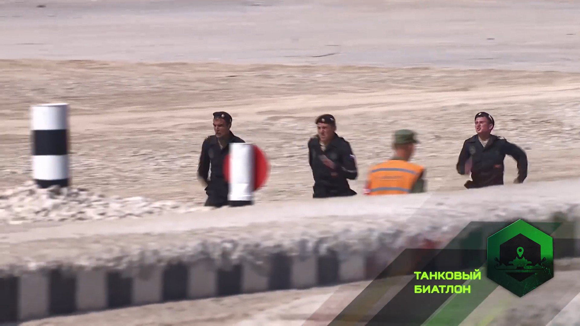 Tank Biathlon 2018: Vòng đua sinh tử ở bán kết và chung kết - Những thử thách khét tiếng - Ảnh 26. Tank Biathlon 2018: Vòng đua sinh tử ở bán kết và chung kết - Những thử thách khét tiếng - Ảnh 26.