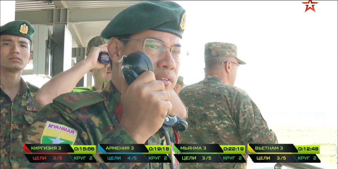 TRỰC TIẾP: Kíp xe tăng 3 Việt Nam tự phá kỷ lục Tank Biathlon 2018 - Xuất sắc chưa từng có - Ảnh 10. TRỰC TIẾP: Kíp xe tăng 3 Việt Nam tự phá kỷ lục Tank Biathlon 2018 - Xuất sắc chưa từng có - Ảnh 10.