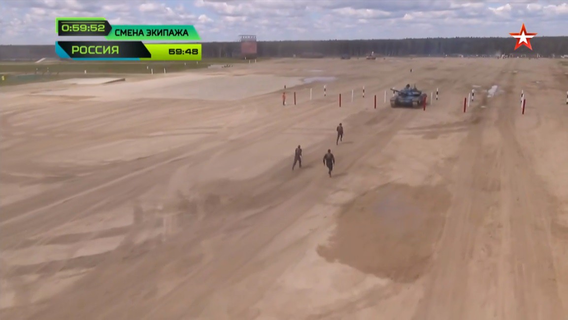 TRỰC TIẾP: Bán kết Tank Biathlon 2018-Nga đang dạy đàn em, kể cả TQ thế nào là lái tăng! - Ảnh 18. TRỰC TIẾP: Bán kết Tank Biathlon 2018-Nga đang dạy đàn em, kể cả TQ thế nào là lái tăng! - Ảnh 18.
