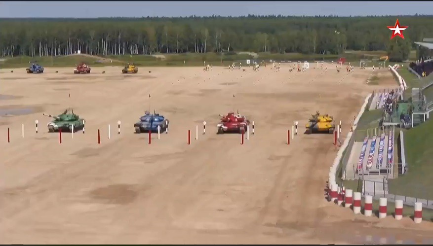 TRỰC TIẾP: Tank Biathlon 2018 - Kỳ lạ, xe T-72B3 hỏng liên tiếp, BTC quyết định bất ngờ - Ảnh 4. TRỰC TIẾP: Tank Biathlon 2018 - Kỳ lạ, xe T-72B3 hỏng liên tiếp, BTC quyết định bất ngờ - Ảnh 4.