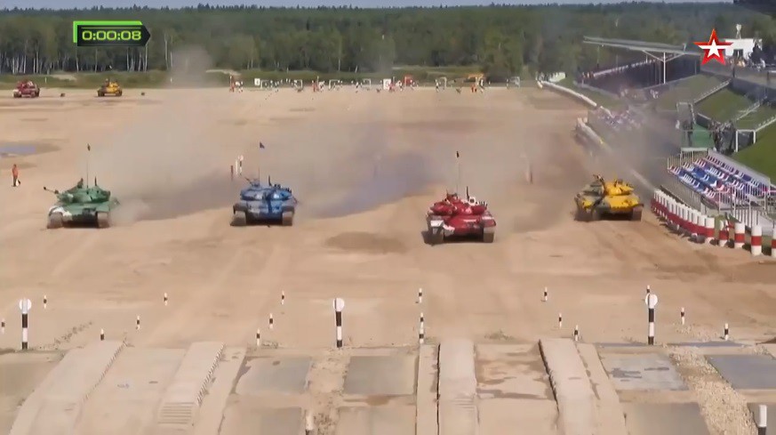 TRỰC TIẾP: Tank Biathlon 2018 - Kỳ lạ, xe T-72B3 hỏng liên tiếp, BTC quyết định bất ngờ - Ảnh 5. TRỰC TIẾP: Tank Biathlon 2018 - Kỳ lạ, xe T-72B3 hỏng liên tiếp, BTC quyết định bất ngờ - Ảnh 5.