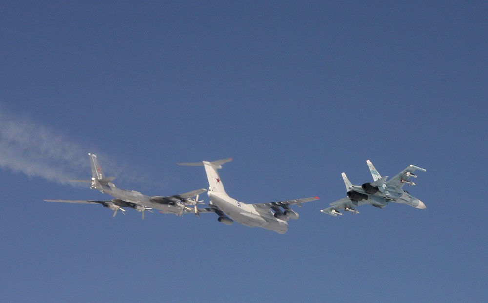 IL-20 bị hạ: Israel cáo già khoét vào sai lầm nghiêm trọng hay Nga không lường trước? - Ảnh 1. IL-20 bị hạ: Israel cáo già khoét vào sai lầm nghiêm trọng hay Nga không lường trước? - Ảnh 1.