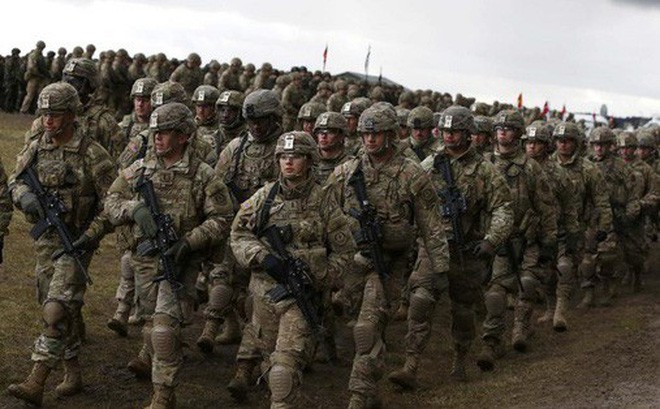 Mời Mỹ thiết lập căn cứ quân sự: Ba Lan thực hiện chiến lược lời chào cao hơn mâm cỗ? - Ảnh 1.