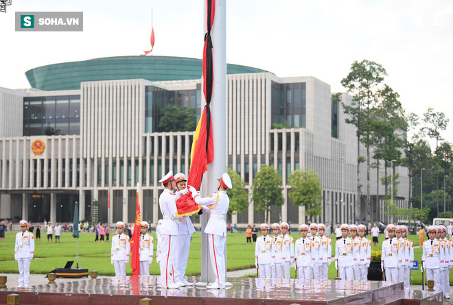 Lễ viếng Chủ tịch nước Trần Đại Quang - Ảnh 2.