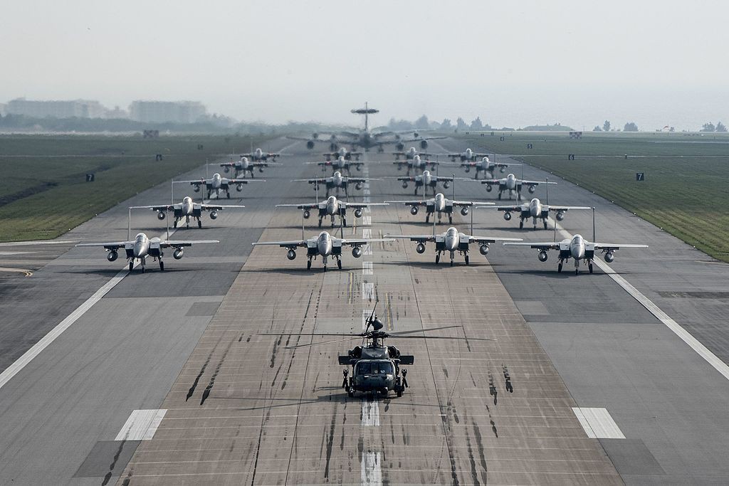 Không quân Mỹ: Tình hình rất u tối - Đẳng cấp số 1 bị đe dọa nghiêm trọng? - Ảnh 2. Không quân Mỹ: Tình hình rất u tối - Đẳng cấp số 1 bị đe dọa nghiêm trọng? - Ảnh 2.