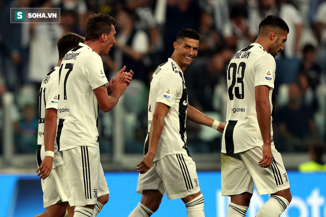 Ronaldo khiến cổ động viên Juve phát cuồng trong ngày dính nghi án hiếp dâm - Ảnh 2.