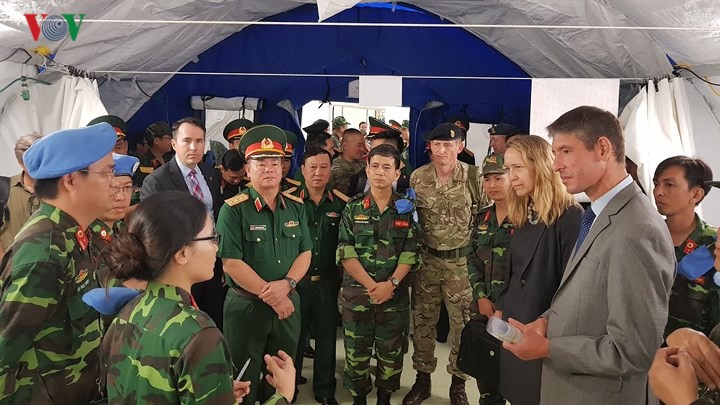Việt Nam đã sẵn sàng cho sứ mệnh gìn giữ hòa bình tại Phái bộ LHQ - Ảnh 8. Việt Nam đã sẵn sàng cho sứ mệnh gìn giữ hòa bình tại Phái bộ LHQ - Ảnh 8.