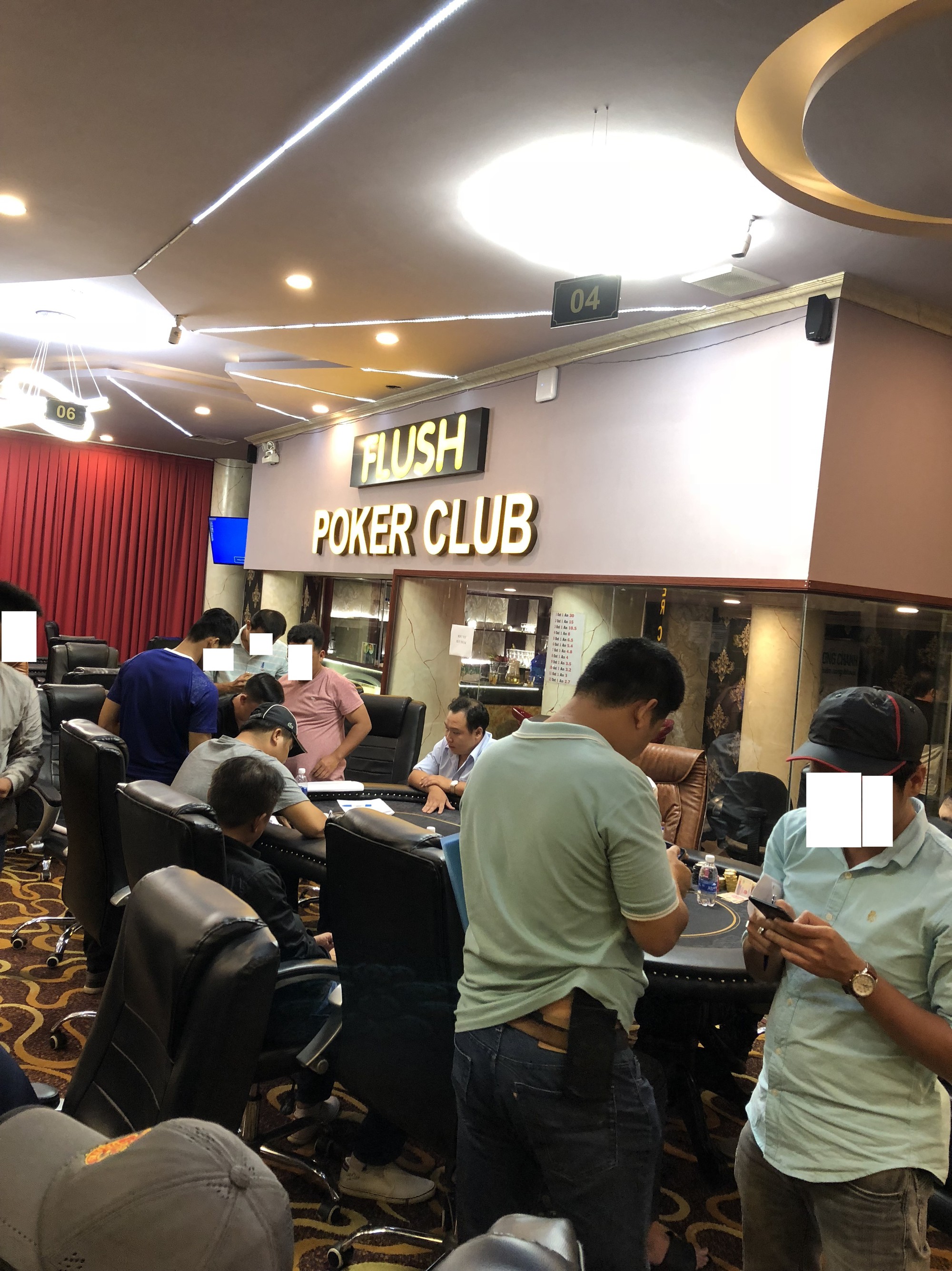 Nữ Việt kiều tổ chức đánh bạc, thu tiền xâu 10 triệu đồng/ngày - ảnh 1 Nữ Việt kiều tổ chức đánh bạc, thu tiền xâu 10 triệu đồng/ngày - Ảnh 1.