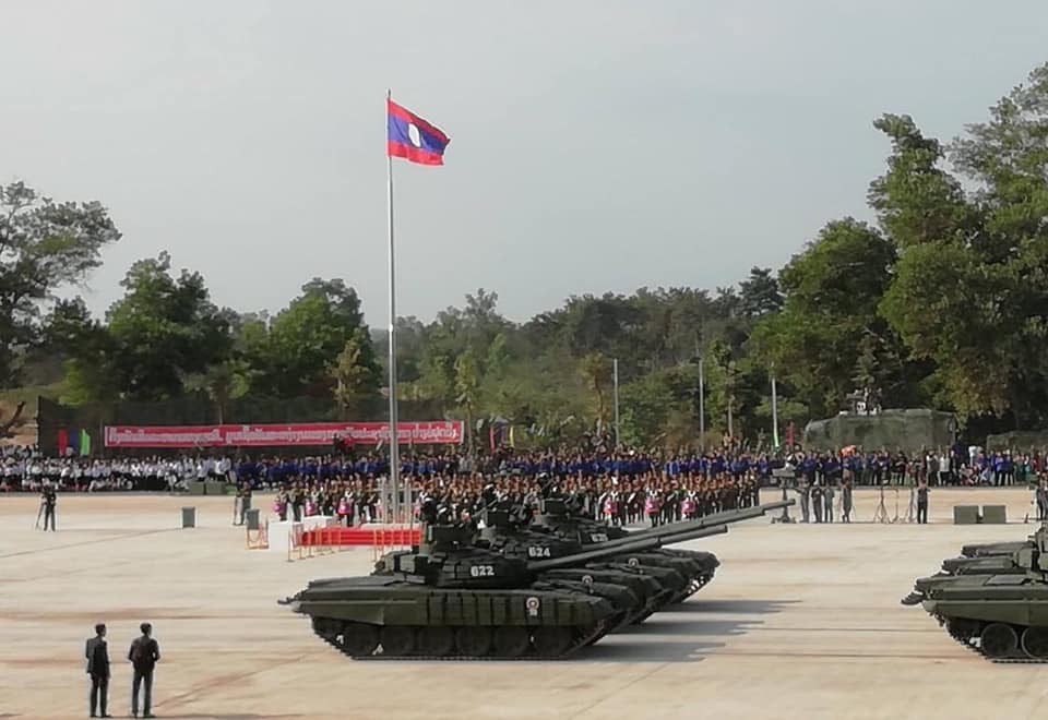 Nếu Việt Nam tổ chức duyệt binh năm 2019 sẽ hoành tráng gấp nhiều lần Lào? - Ảnh 3. Nếu Việt Nam tổ chức duyệt binh năm 2019 sẽ hoành tráng gấp nhiều lần Lào? - Ảnh 3.